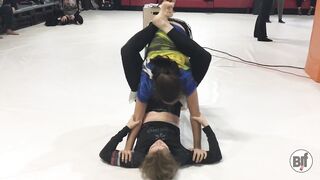 double arm trap rear naked choke