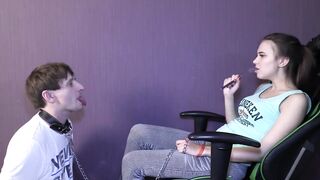 087 The slave is very diligently licking her sweaty legs