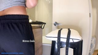 enola facesitting strap