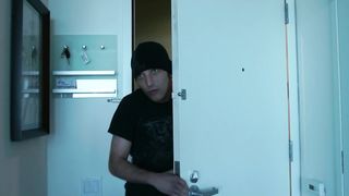 Burglar WomanHandled