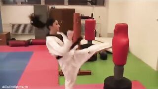 Zuzka taekwondo