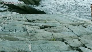 Skilled girl helen_THE ISLAND  fight