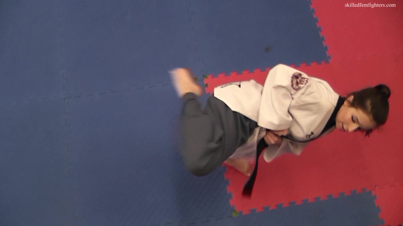 K1KA taekwondo action