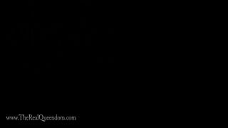 Fullweight asian facesitting femdom with tight ass pants