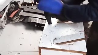 Boot cleaning street side