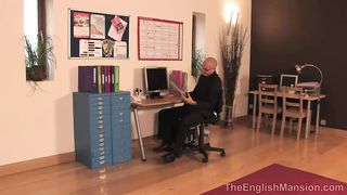 TheEnglishMansion - lounge - Tax Rebate