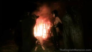 TheEnglishMansion - vaults - The Sisters Of Circe