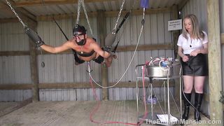 TheEnglishMansion - Dungeon - Milking Bay 42