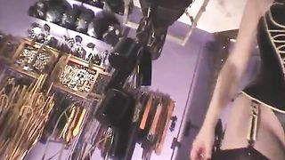 TheEnglishMansion - Dungeon - Suspended On Ceiling