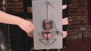 TheEnglishMansion - Dungeon - The Bondage Post