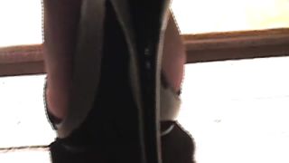 FootFactory - Heather Starlet - stairs 2