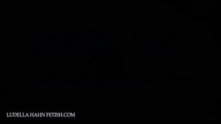 Ludella Hahn -  Facesitting for money