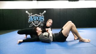 Headscissor chokehold scissorhold tutorial fitness girl vs man domination
