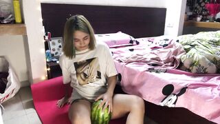 Watermelon scissor challenge 4
