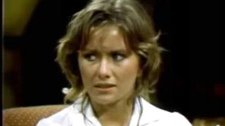 Villainess restrains two guys and a girl