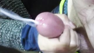 Amateur handjob cumshot