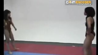 Brutal Japanese catfight