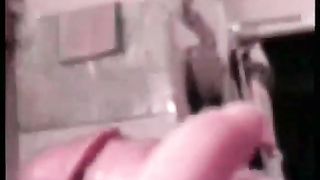 Amateur Cum Guzzling Granny