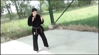 mistress mira fighting