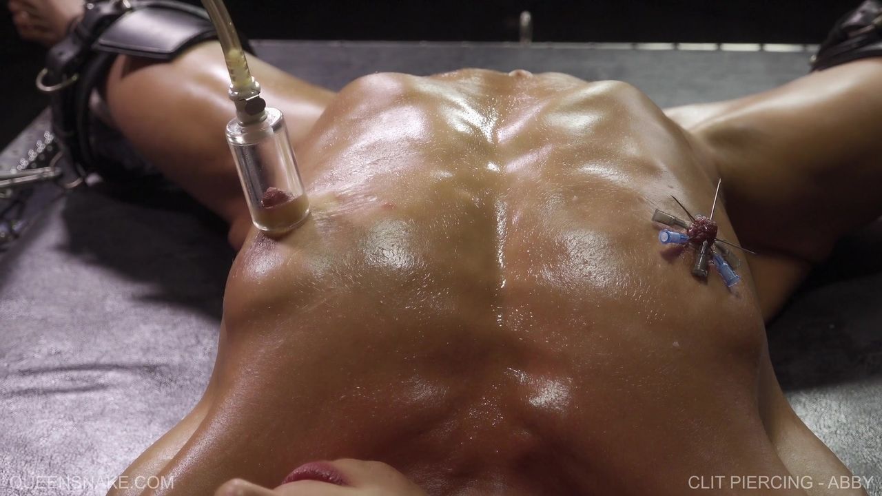 Qnsnk clit muscle abs