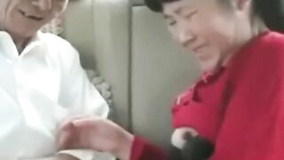 Old man Chinese fucks mature woman