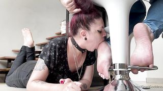 Who has videos of the goddess Grazie