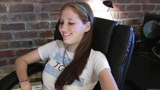 Dreamgirls in Socks - Mariana's First Foot Fetish Experience