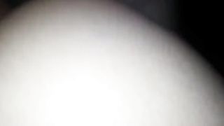 En levrette sur le canap