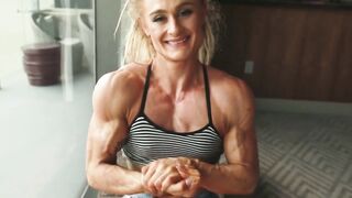 ash linn her biceps