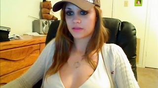 Pretty girl fucking a vibrator 2