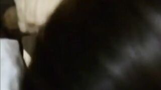 Ejac faciale dans l'ascenseur