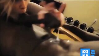 adoro ver essa tora negra pena que nao sou eu