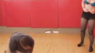 mixed fight with pantyhose2